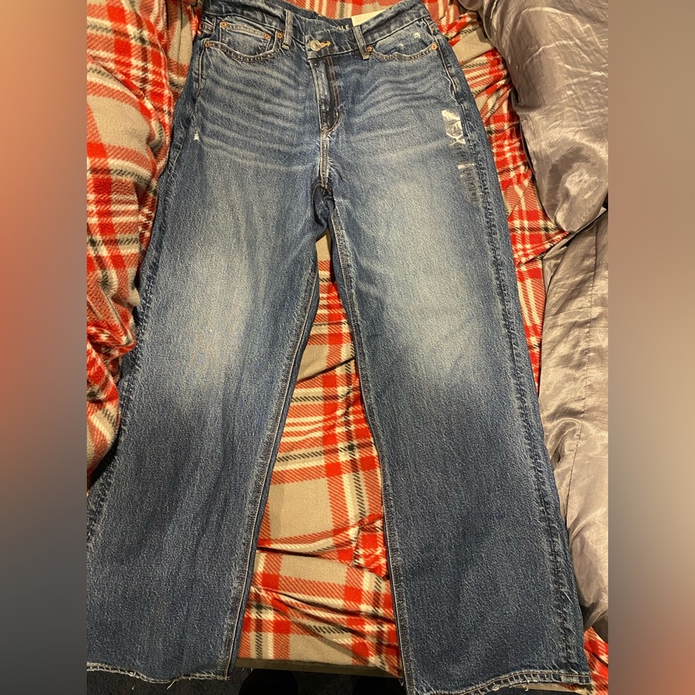 NWT American Eagle Curvy 90’s Straight Cross Waist Jeans